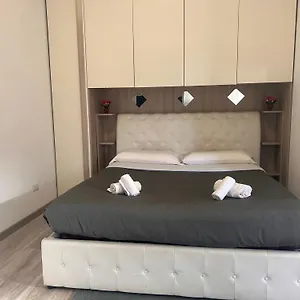 Mirahouse , Lido di Ostia Italia
